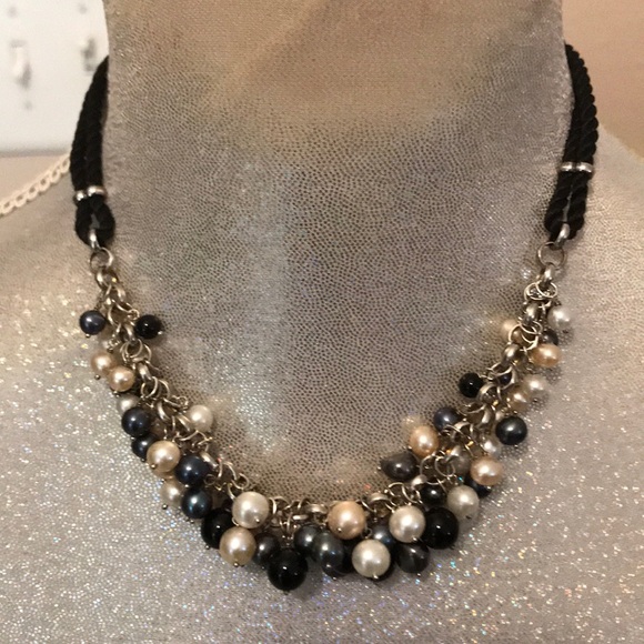 unknown Jewelry - 925 sterling silver pearl like necklace hanging